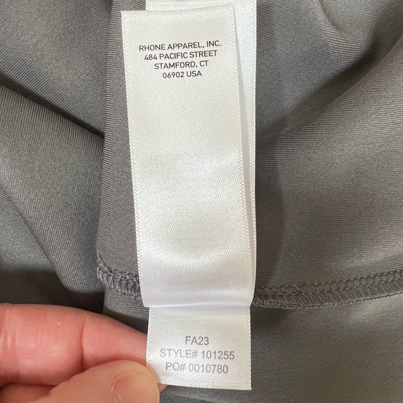 Rhone Warm Up Tech Full Zip Hoodie in Smoked Pearl Gray, size XL - Picture 13 of 13